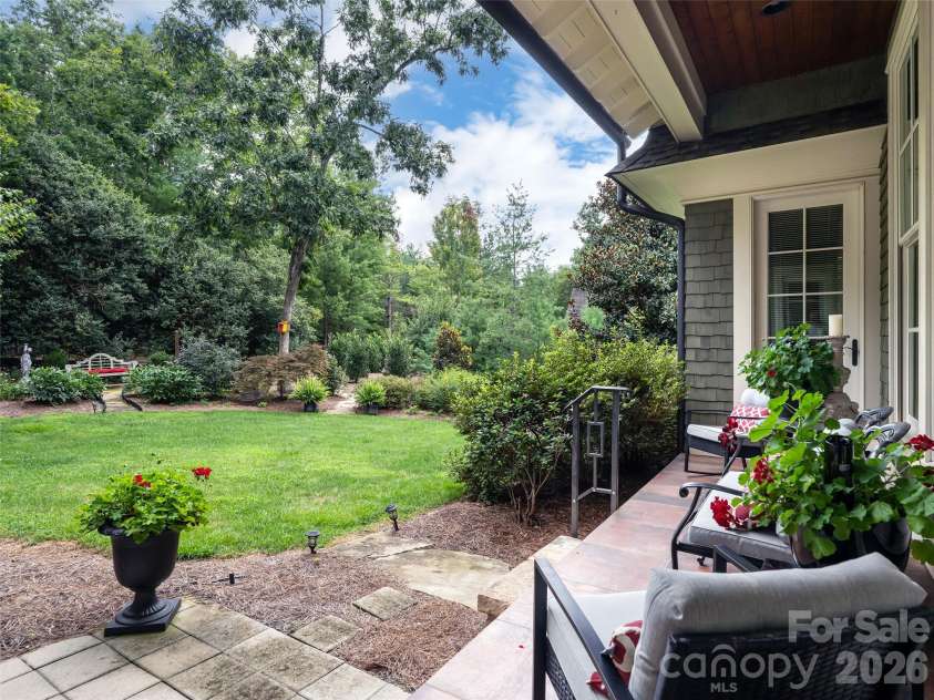 39 Beadle Lane, Asheville, NC 28803.  MLS# CAR4415544, YatesRealty ID 44959. 