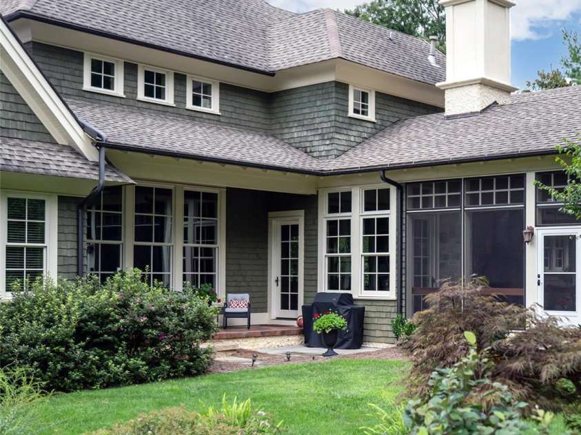 39 Beadle Lane, Asheville, NC 28803.  MLS# CAR4415544, YatesRealty ID 44959. 