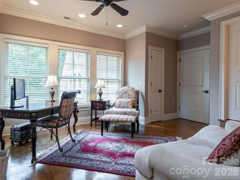39 Beadle Lane, Asheville, NC 28803.  MLS# CAR4415544, YatesRealty ID 44959. 
