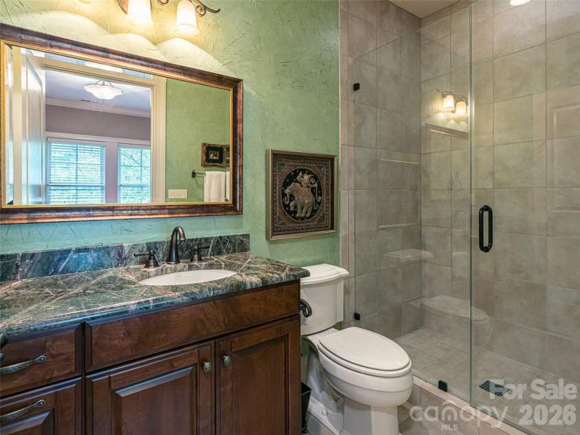 39 Beadle Lane, Asheville, NC 28803.  MLS# CAR4415544, YatesRealty ID 44959. 