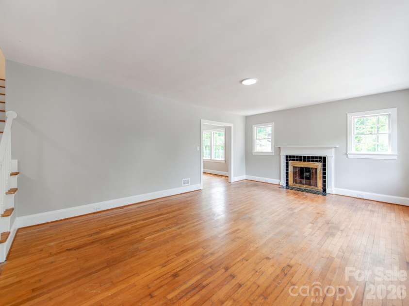 113 Falls Street, Morganton, NC 28655.  MLS# CAR4345012, YatesRealty ID 4496. 