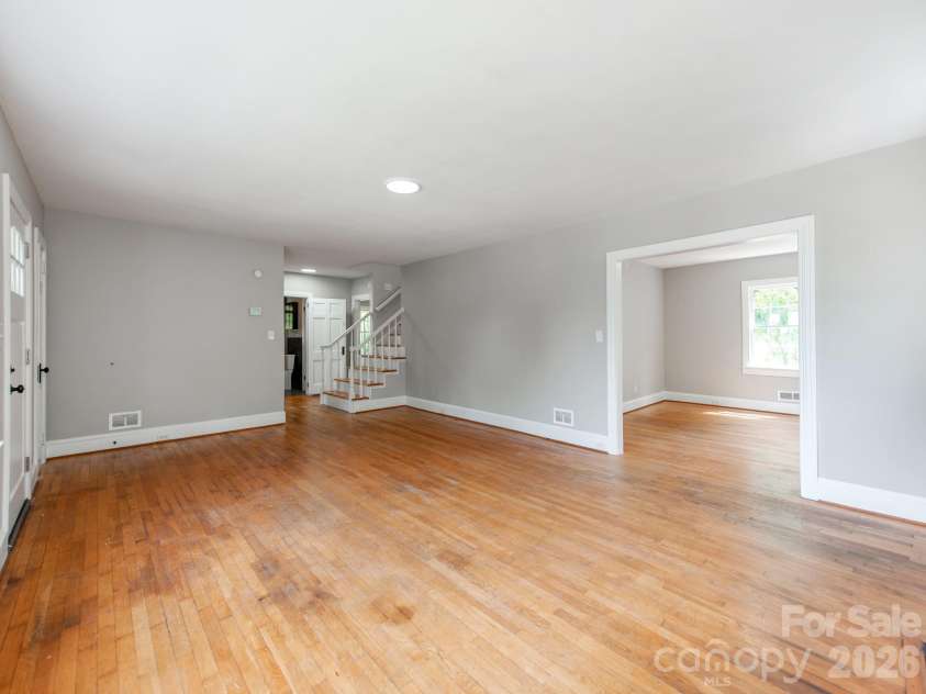 113 Falls Street, Morganton, NC 28655.  MLS# CAR4345012, YatesRealty ID 4496. 