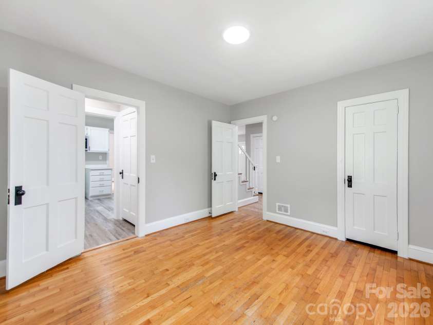 113 Falls Street, Morganton, NC 28655.  MLS# CAR4345012, YatesRealty ID 4496. 