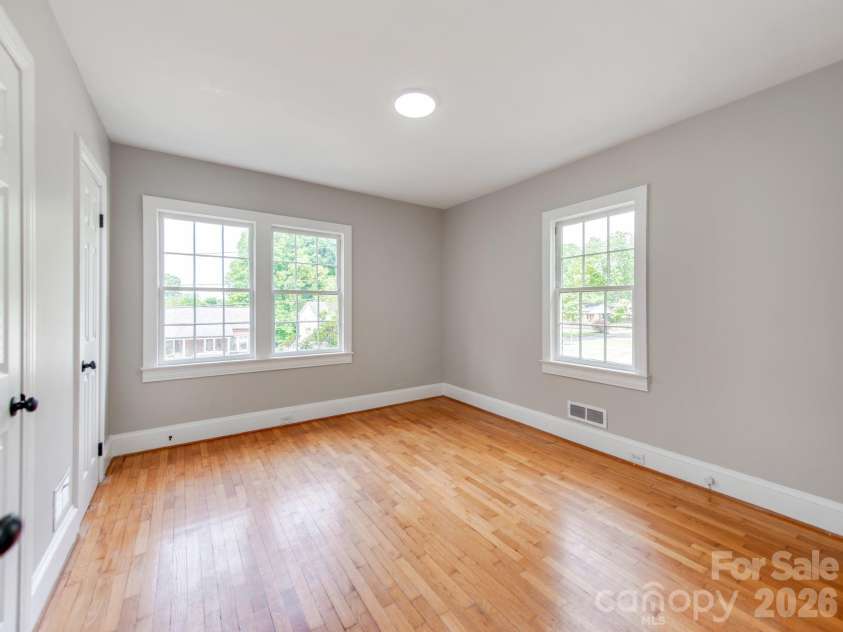 113 Falls Street, Morganton, NC 28655.  MLS# CAR4345012, YatesRealty ID 4496. 