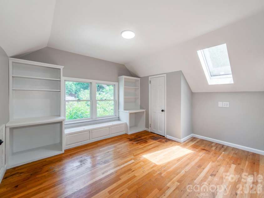 113 Falls Street, Morganton, NC 28655.  MLS# CAR4345012, YatesRealty ID 4496. 