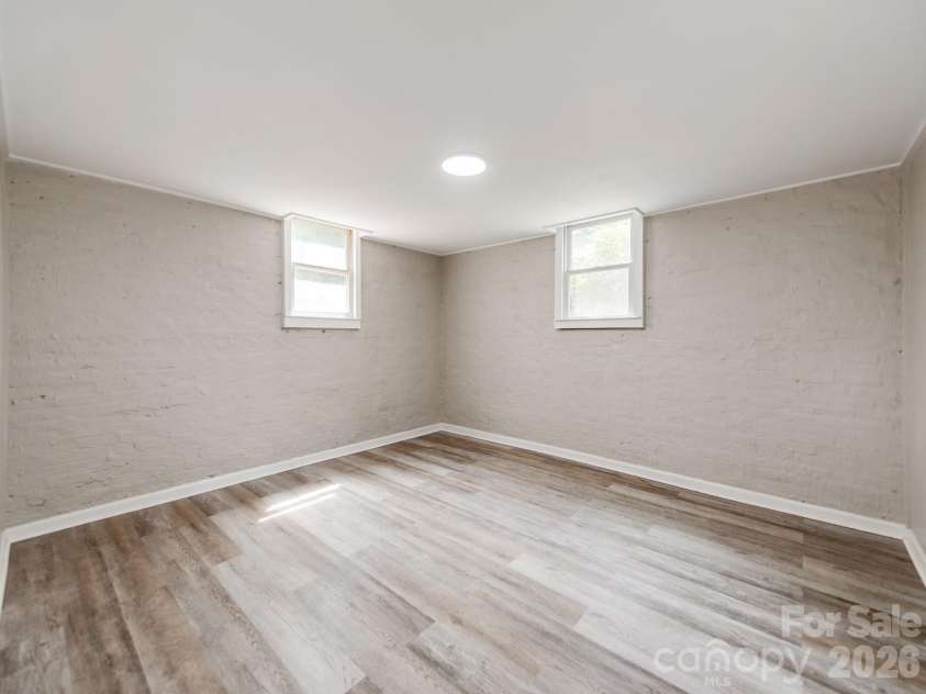113 Falls Street, Morganton, NC 28655.  MLS# CAR4345012, YatesRealty ID 4496. 