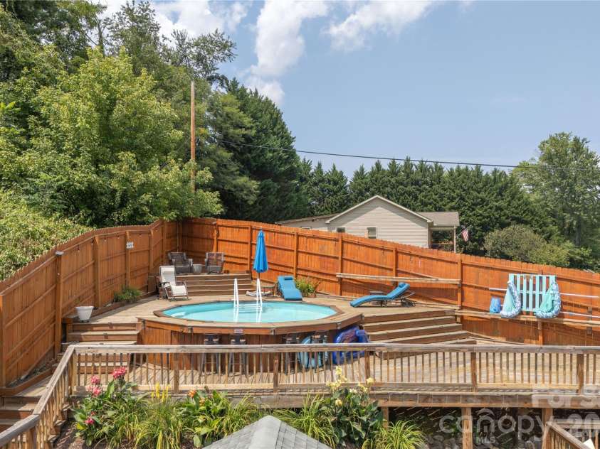8 Blaines Way, Candler, NC 28715.  MLS# CAR4406500, YatesRealty ID 44964. Entertainer's dream
