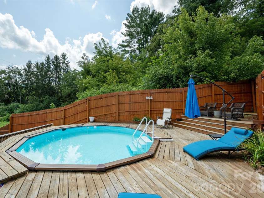 8 Blaines Way, Candler, NC 28715.  MLS# CAR4406500, YatesRealty ID 44964. Pool