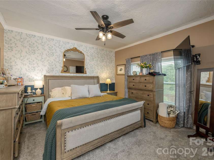 8 Blaines Way, Candler, NC 28715.  MLS# CAR4406500, YatesRealty ID 44964. Primary bedroom