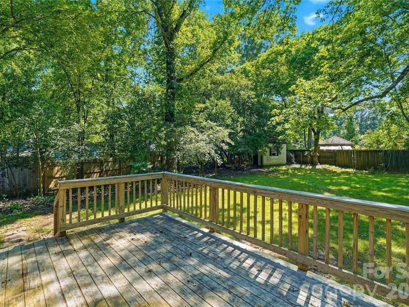 6900 Norchester Court, Charlotte, NC 28227.  MLS# CAR4411149, YatesRealty ID 44965. Deck