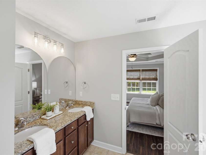 416 Stacy Lane, York, SC 29745.  MLS# CAR4410017, YatesRealty ID 44967. 