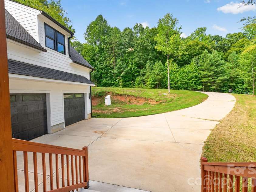 1266 Ron Whicker Drive, Catawba, NC 28609.  MLS# CAR4411097, YatesRealty ID 44969. 