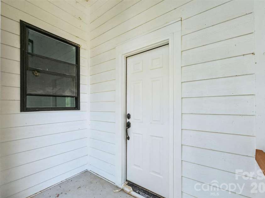 1266 Ron Whicker Drive, Catawba, NC 28609.  MLS# CAR4411097, YatesRealty ID 44969. 