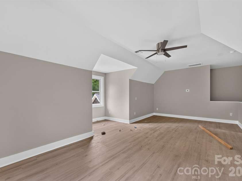 1266 Ron Whicker Drive, Catawba, NC 28609.  MLS# CAR4411097, YatesRealty ID 44969. 