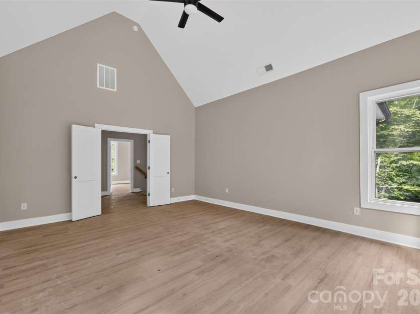 1266 Ron Whicker Drive, Catawba, NC 28609.  MLS# CAR4411097, YatesRealty ID 44969. 