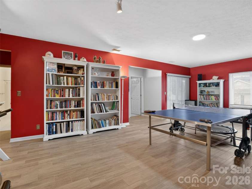 17 Driver Court, Hendersonville, NC 28739.  MLS# CAR4346036, YatesRealty ID 4497. 