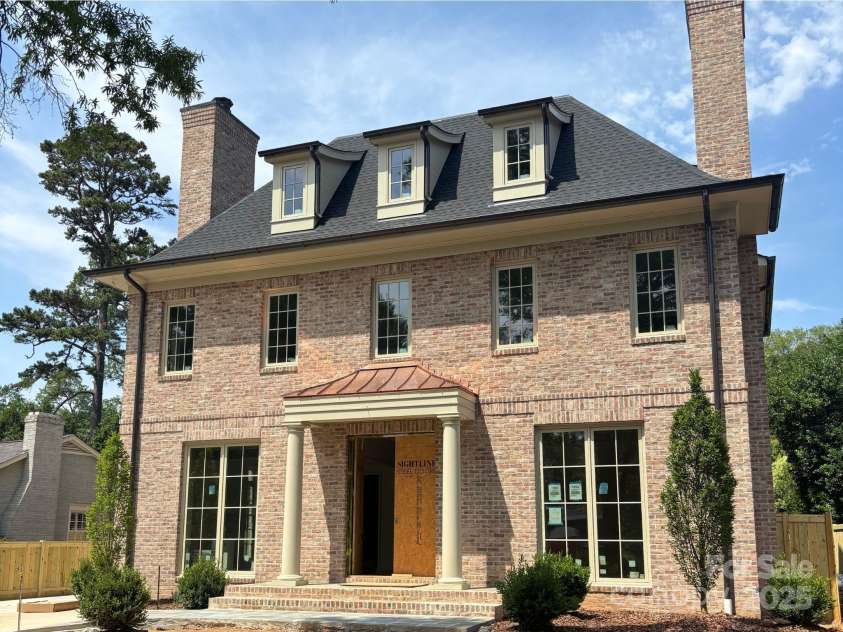 1969 Maryland Avenue, Charlotte, NC 28209.  MLS# CAR4129352, YatesRealty ID 4497. Front Exterior