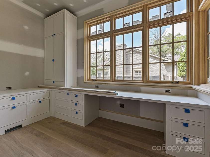 1969 Maryland Avenue, Charlotte, NC 28209.  MLS# CAR4129352, YatesRealty ID 4497. Office