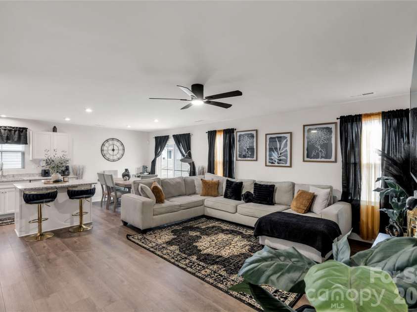 810 Purslane Street, Lancaster, SC 29720.  MLS# CAR4352221, YatesRealty ID 4497. 