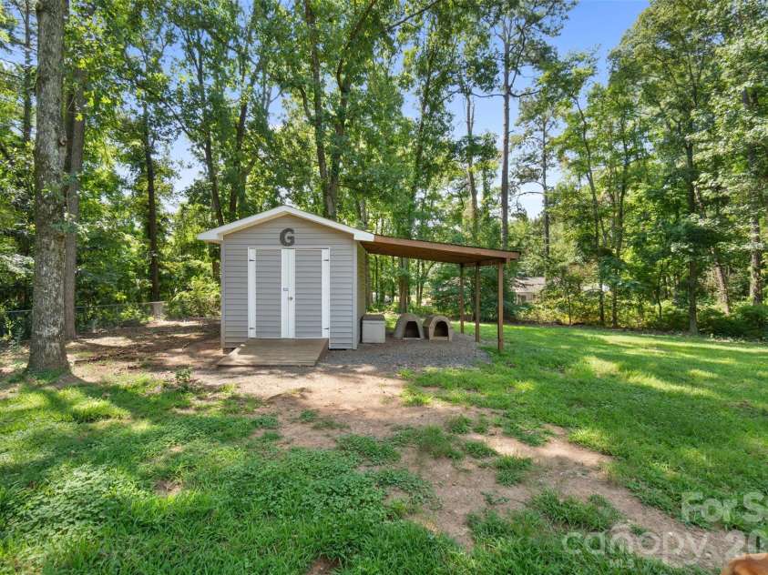 302 Nottingham Way, Wadesboro, NC 28170.  MLS# CAR4415530, YatesRealty ID 44970. 
