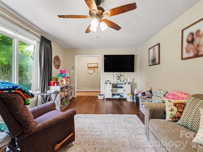 105 Stoneybrook Road, Salisbury, NC 28147.  MLS# CAR4371157, YatesRealty ID 44971. 