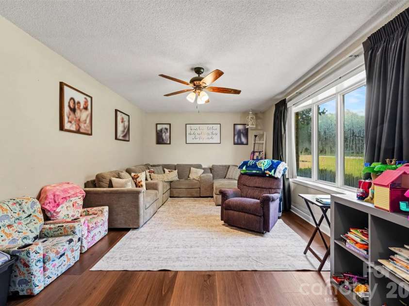 105 Stoneybrook Road, Salisbury, NC 28147.  MLS# CAR4371157, YatesRealty ID 44971. 