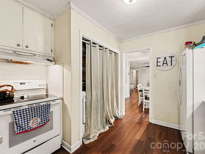 105 Stoneybrook Road, Salisbury, NC 28147.  MLS# CAR4371157, YatesRealty ID 44971. 
