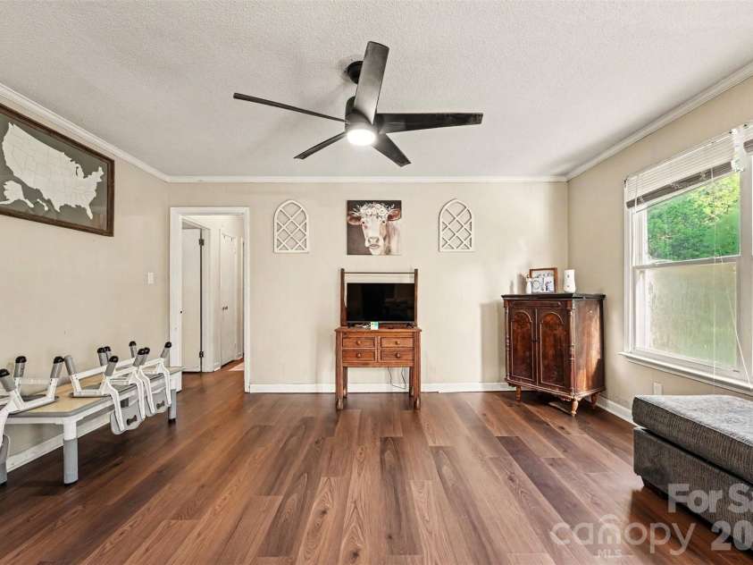 105 Stoneybrook Road, Salisbury, NC 28147.  MLS# CAR4371157, YatesRealty ID 44971. 