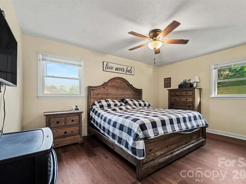 105 Stoneybrook Road, Salisbury, NC 28147.  MLS# CAR4371157, YatesRealty ID 44971. 