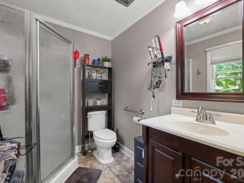 105 Stoneybrook Road, Salisbury, NC 28147.  MLS# CAR4371157, YatesRealty ID 44971. 