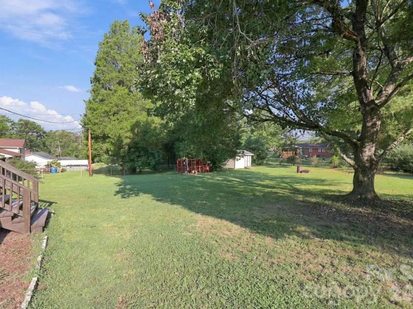 105 Stoneybrook Road, Salisbury, NC 28147.  MLS# CAR4426829, YatesRealty ID 44971. 
