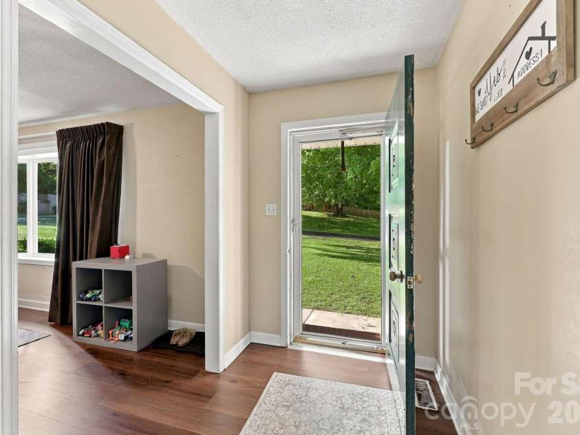 105 Stoneybrook Road, Salisbury, NC 28147.  MLS# CAR4426829, YatesRealty ID 44971. 