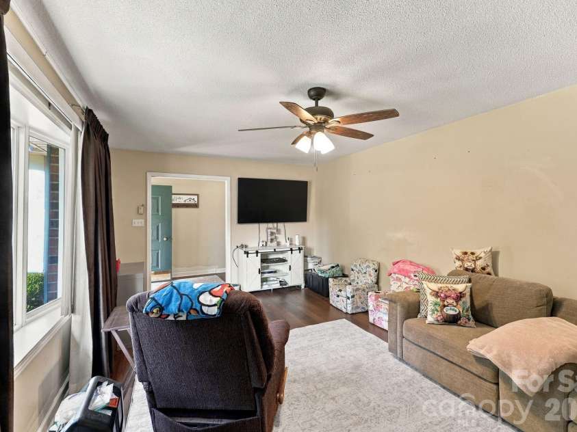 105 Stoneybrook Road, Salisbury, NC 28147.  MLS# CAR4426829, YatesRealty ID 44971. 