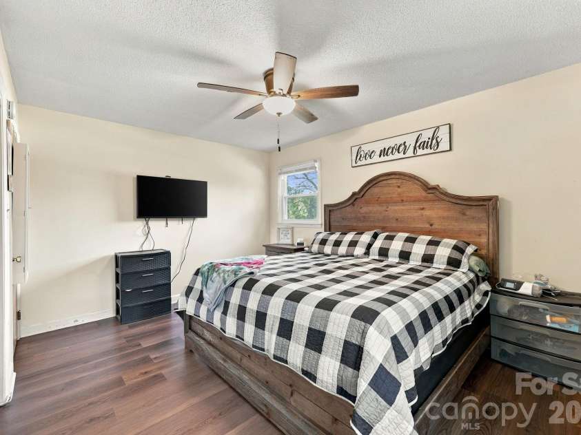 105 Stoneybrook Road, Salisbury, NC 28147.  MLS# CAR4426829, YatesRealty ID 44971. 