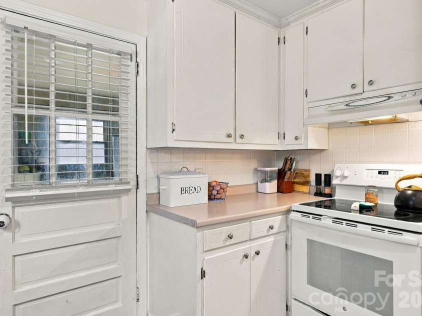 105 Stoneybrook Road, Salisbury, NC 28147.  MLS# CAR4426829, YatesRealty ID 44971. 