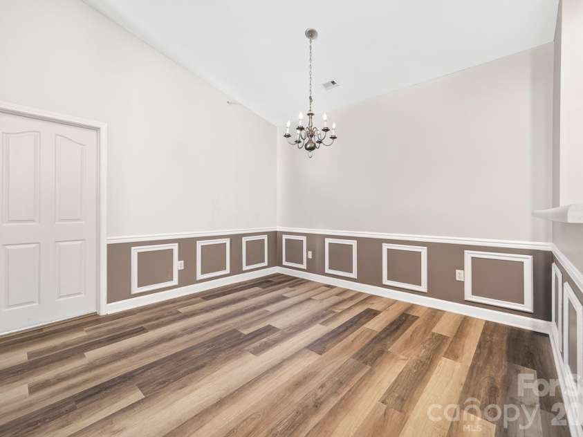 11721 Ridgeway Park Drive, Charlotte, NC 28277.  MLS# CAR4397407, YatesRealty ID 44972. 