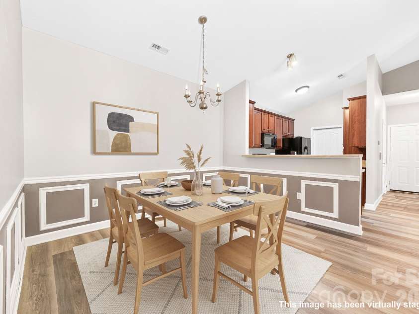 11721 Ridgeway Park Drive, Charlotte, NC 28277.  MLS# CAR4397407, YatesRealty ID 44972. 