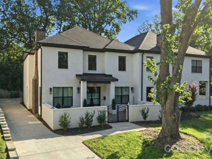 1329 Bywood Lane, Charlotte, NC 28209.  MLS# CAR4406580, YatesRealty ID 44979. 