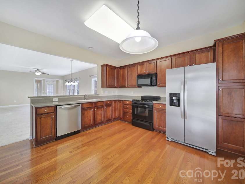 5018 Grandview Drive, Fort Mill, SC 29707.  MLS# CAR4299225, YatesRealty ID 4498. 
