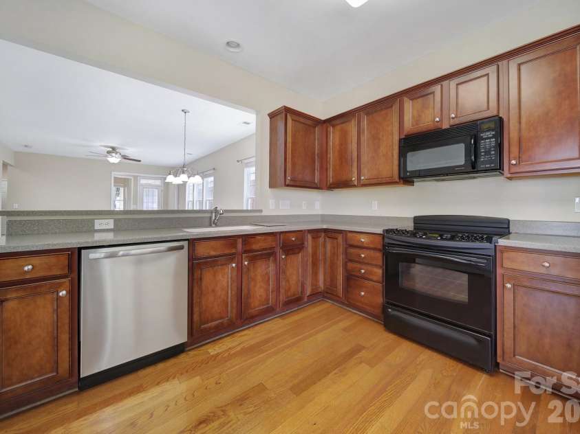 5018 Grandview Drive, Fort Mill, SC 29707.  MLS# CAR4299225, YatesRealty ID 4498. 
