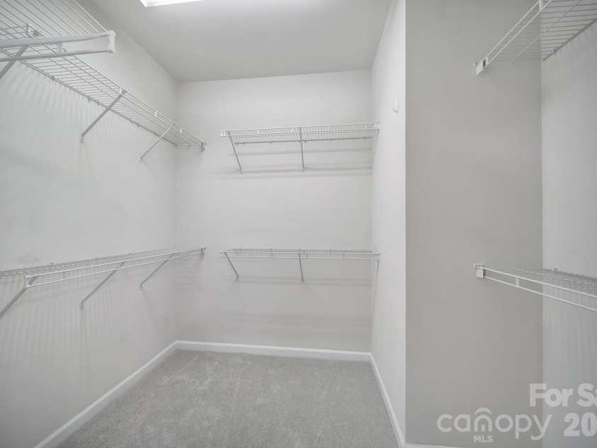 5018 Grandview Drive, Fort Mill, SC 29707.  MLS# CAR4299225, YatesRealty ID 4498. 