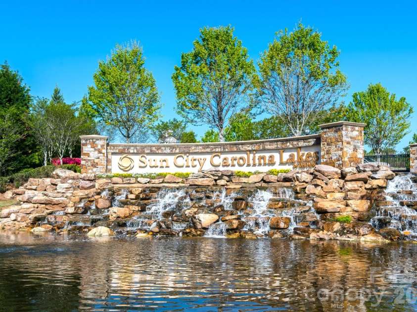 5018 Grandview Drive, Fort Mill, SC 29707.  MLS# CAR4299225, YatesRealty ID 4498. 