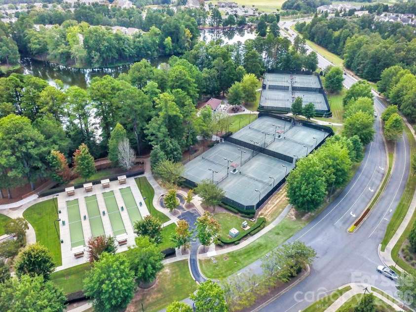 5018 Grandview Drive, Fort Mill, SC 29707.  MLS# CAR4299225, YatesRealty ID 4498. 