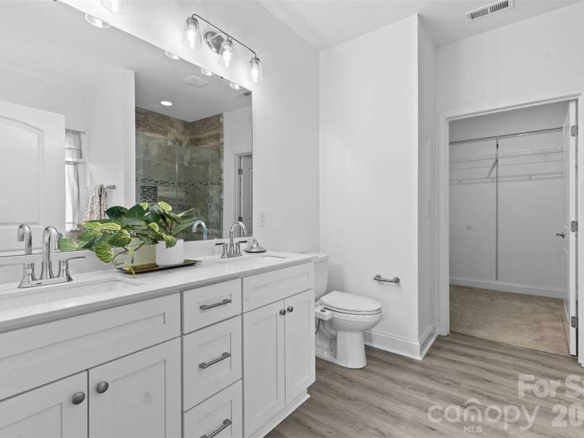 5200 Lancaster Highway, Monroe, NC 28112.  MLS# CAR4344506, YatesRealty ID 4498. 