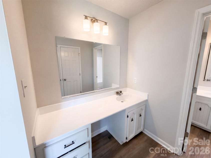 4202 Wrentree Drive, Dallas, NC 28034.  MLS# CAR4415605, YatesRealty ID 44980. 
