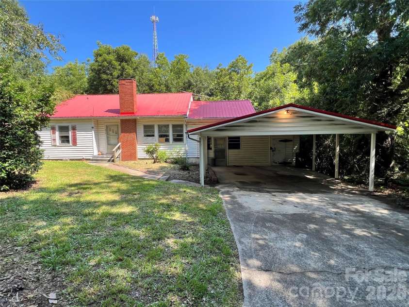 215 Factory Street, Biscoe, NC 27209.  MLS# CAR4415538, YatesRealty ID 44981. 