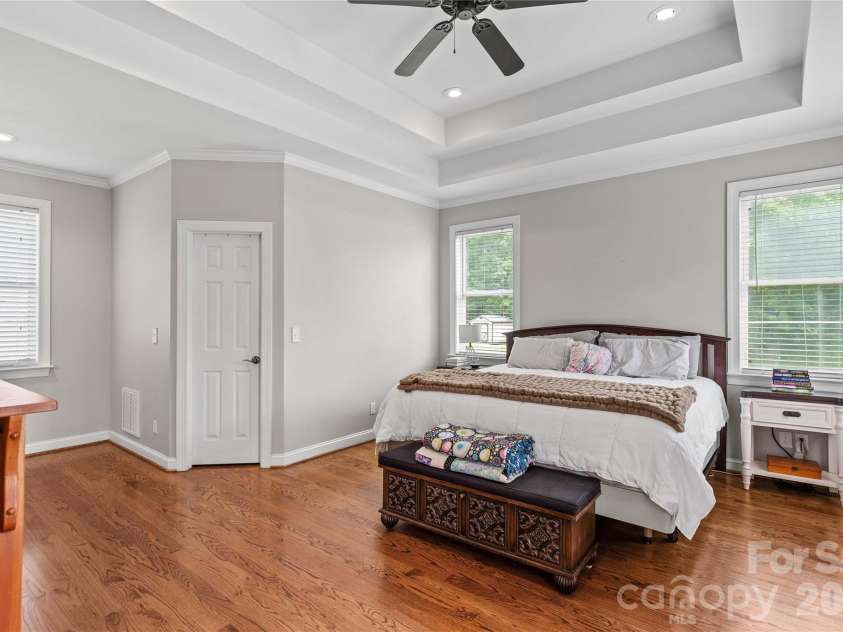 209 Seven Springs Loop, Statesville, NC 28625.  MLS# CAR4415479, YatesRealty ID 44985. 