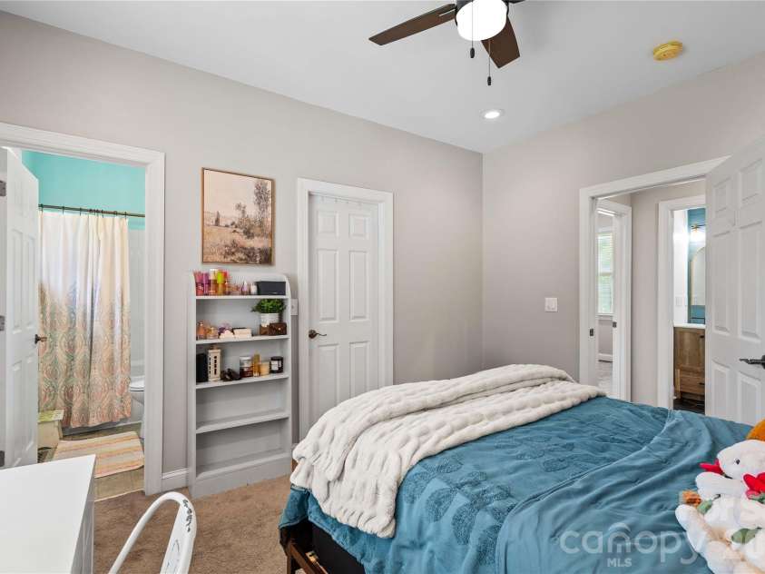 209 Seven Springs Loop, Statesville, NC 28625.  MLS# CAR4415479, YatesRealty ID 44985. 