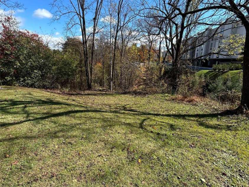 39 Rocky Ridge Road, Asheville, NC 28806.  MLS# CAR4346035, YatesRealty ID 4499. 