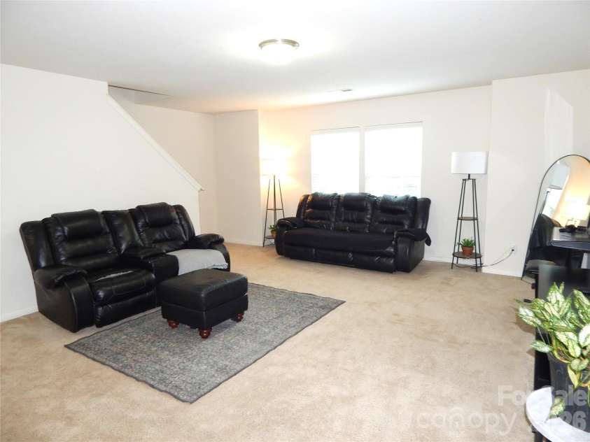 832 Chevelle Drive, Statesville, NC 28677.  MLS# CAR4415573, YatesRealty ID 44993. 